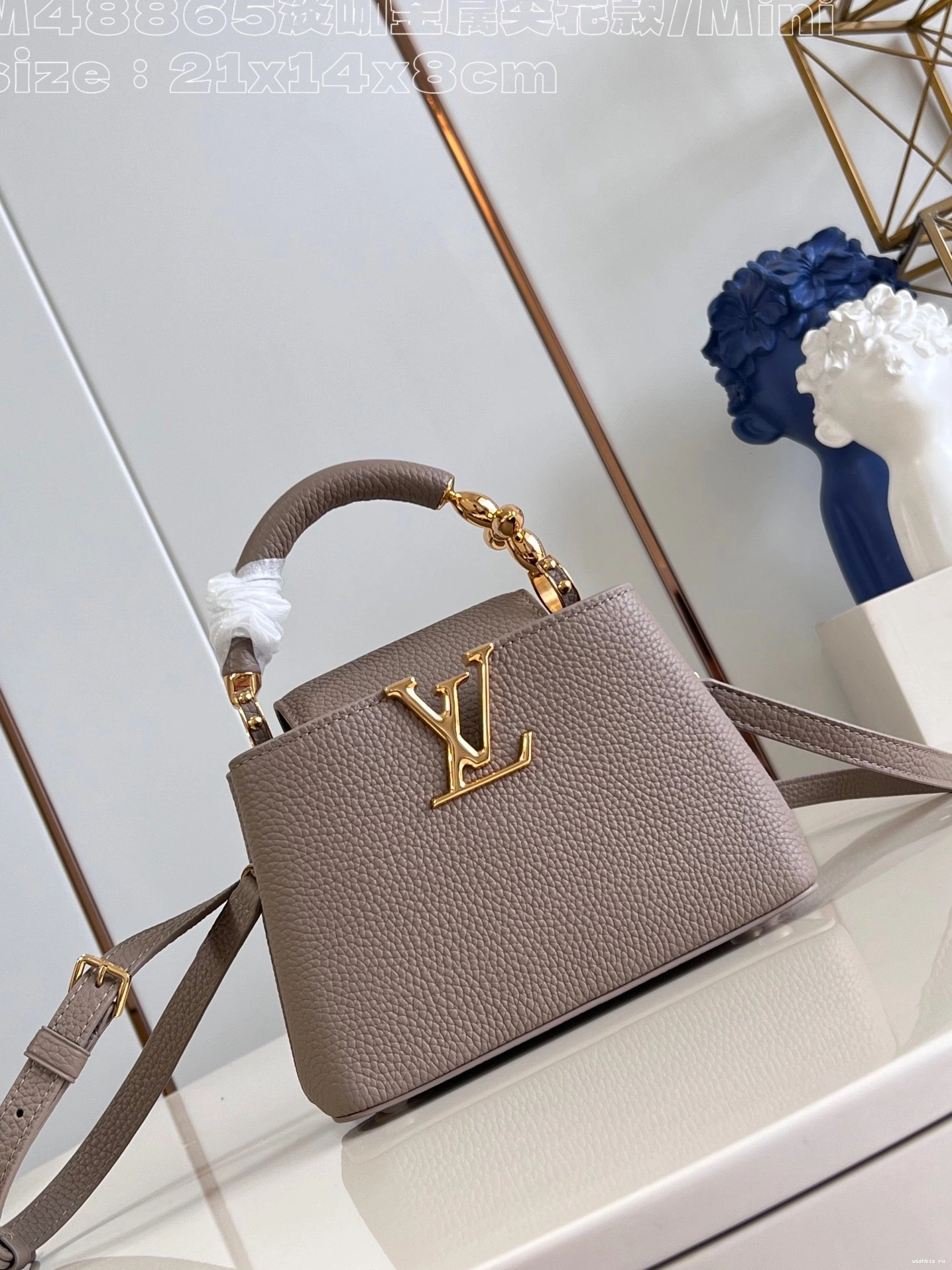 WIS LOUIS VUITTON MINI-21*14*8CM CAPUCINES 0807